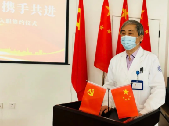 名医引领 携手共进 —— 宝藏级外科专家夏景龙签约入职黑龙江附一儿童医院